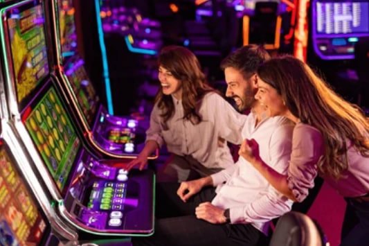 Trải nghiệm Live Casino game sunwin trên điện thoại di động Android iOS